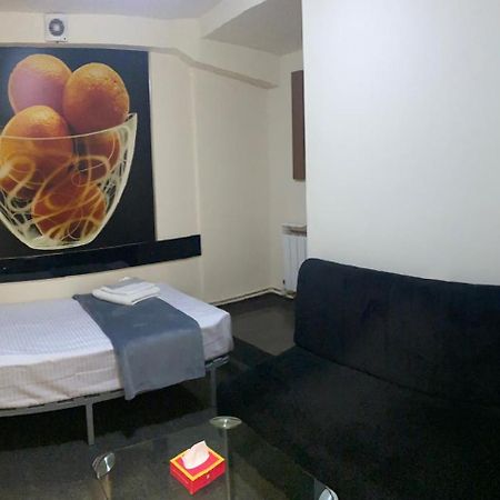 Enigma Hostel Jereván Kültér fotó